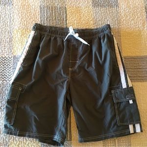 Kanu Surf Men’s XL Gray Barracuda Swim Trunks, Mesh Lined with Side Pockets